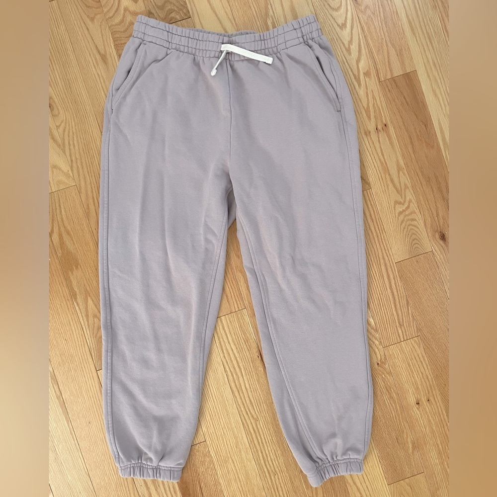 Everlane lavender joggers